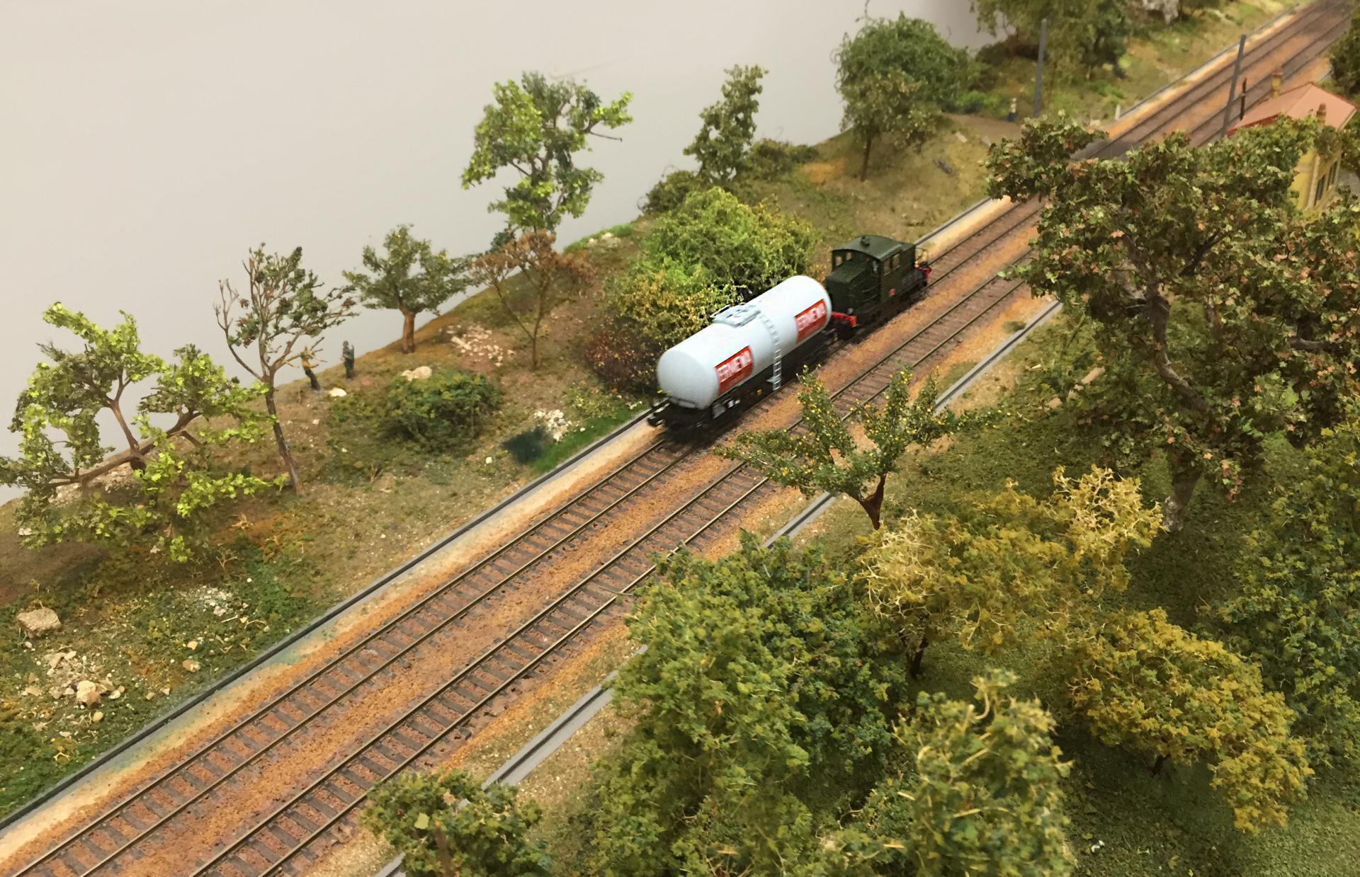 Train leger citerne